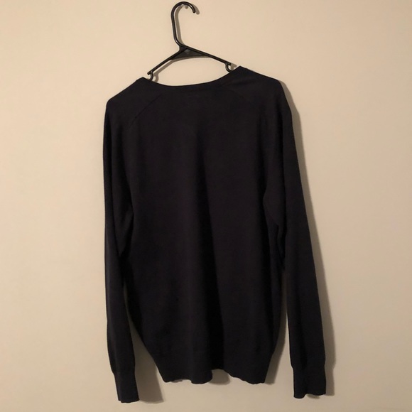 Gap Men’s V-neck Sweater - Picture 6 of 8